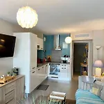 아파트 21 - Tres Agreable Rdc Avec Terrasse Et Parking *
