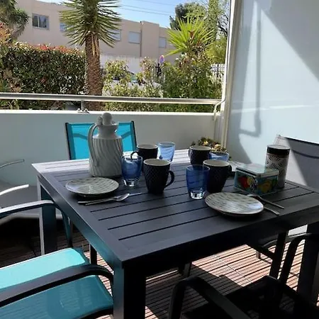 21 - Tres Agreable Rdc Avec Terrasse Et Parking