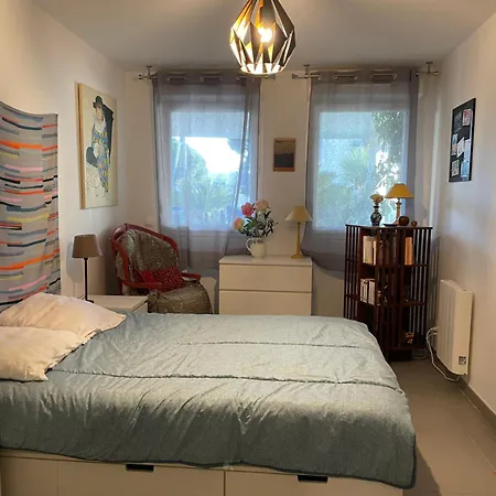 21 - Tres Agreable Rdc Avec Terrasse Et Parking *